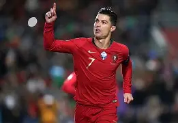 国际公认的足球十大巨星